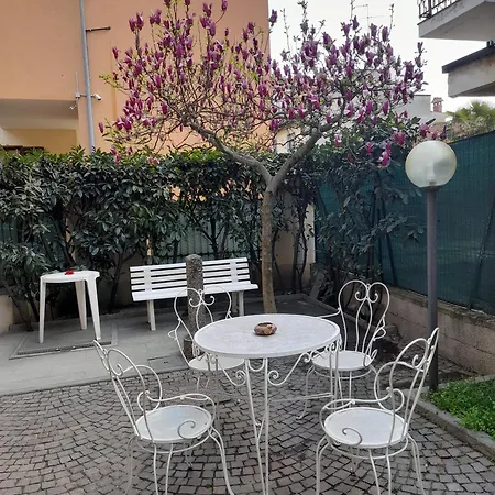 Apartment Casa Magnolia, Tranquilla E Centrale